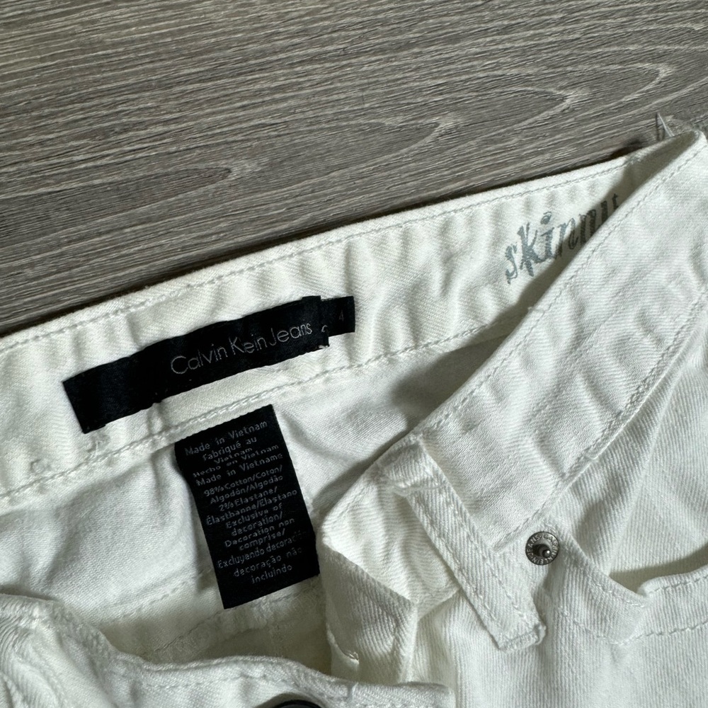 Calvin Klein white Jeans womens - Picture 4 of 5